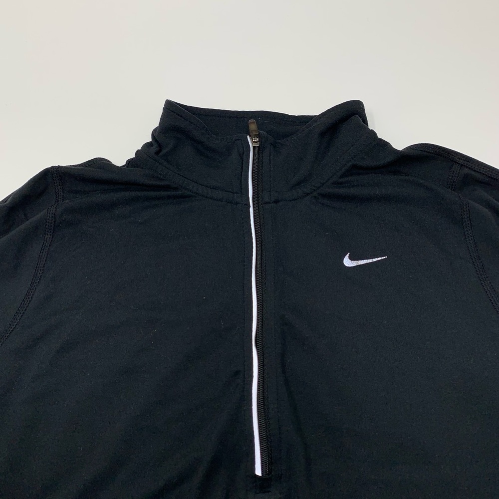 Nike Women’s Dri-FIT Element Half Zip